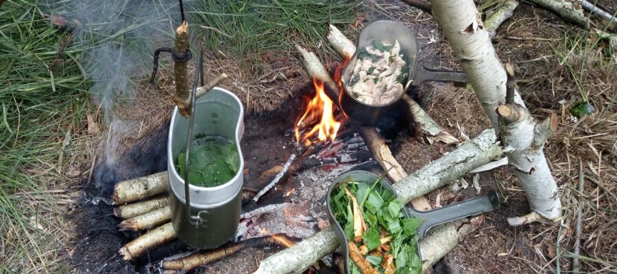 Ognisko typu T i trójnóg survivalowy – jak gotować na ognisku w terenie 2 Ognisko Typu T 2