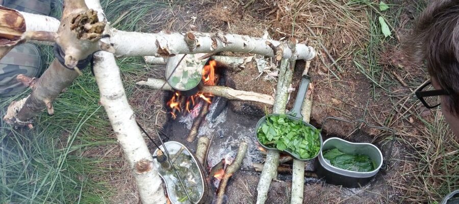 Ognisko typu T i trójnóg survivalowy – jak gotować na ognisku w terenie 5 Ognisko Typu T 3